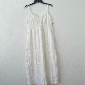 old navy • white maxi dress